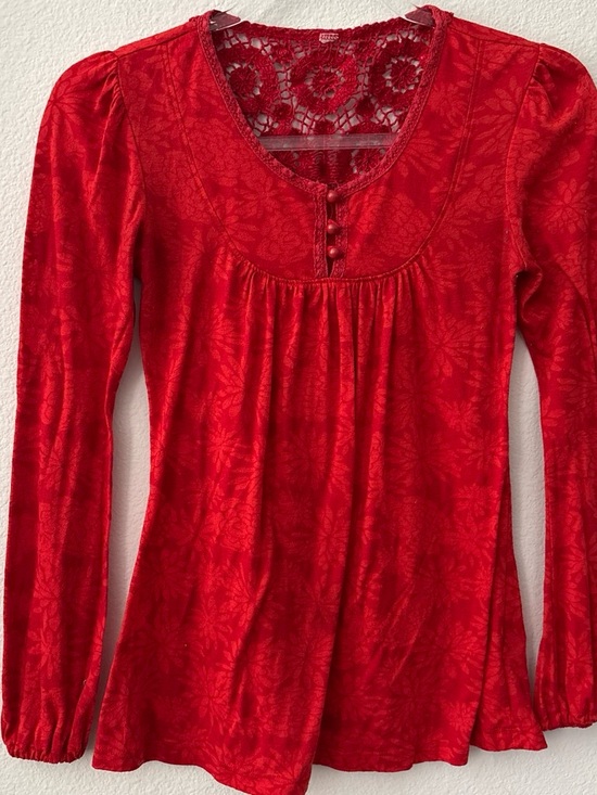 None Tops - Crochet Lace Fairy Boho Red Lace-Yoke Long Sleeve Knit Top